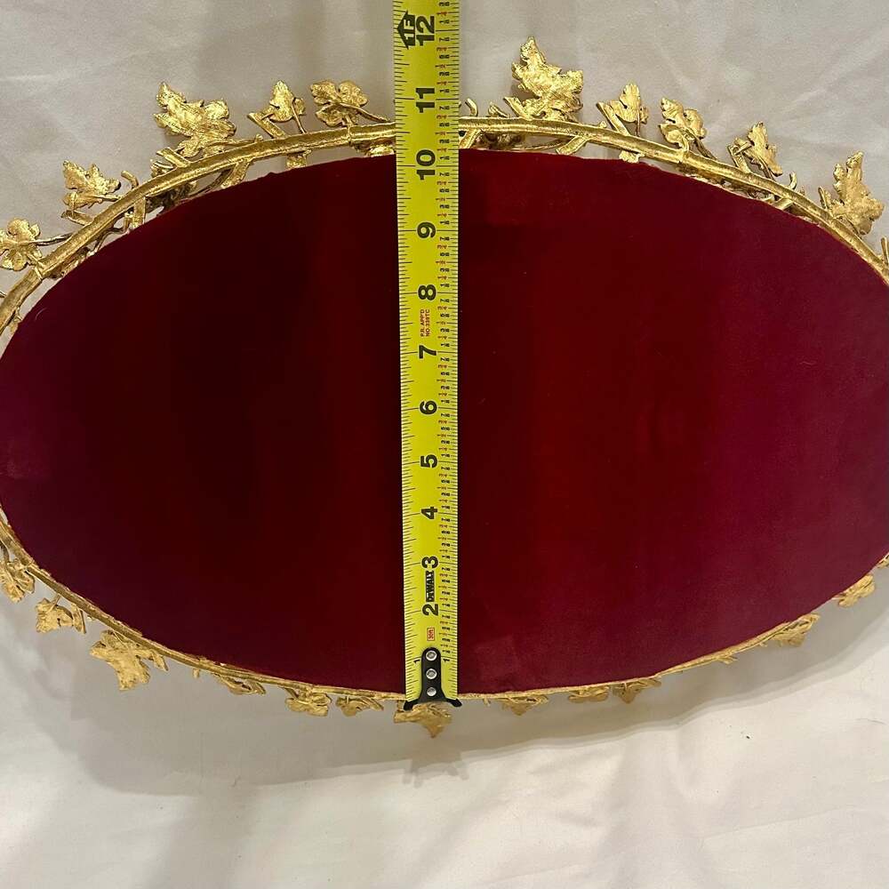 Vintage Hollywood Regency Gold Mirrored Dresser Tray or Wall Mirror, 1960s RARE - Picture 8 of 16
